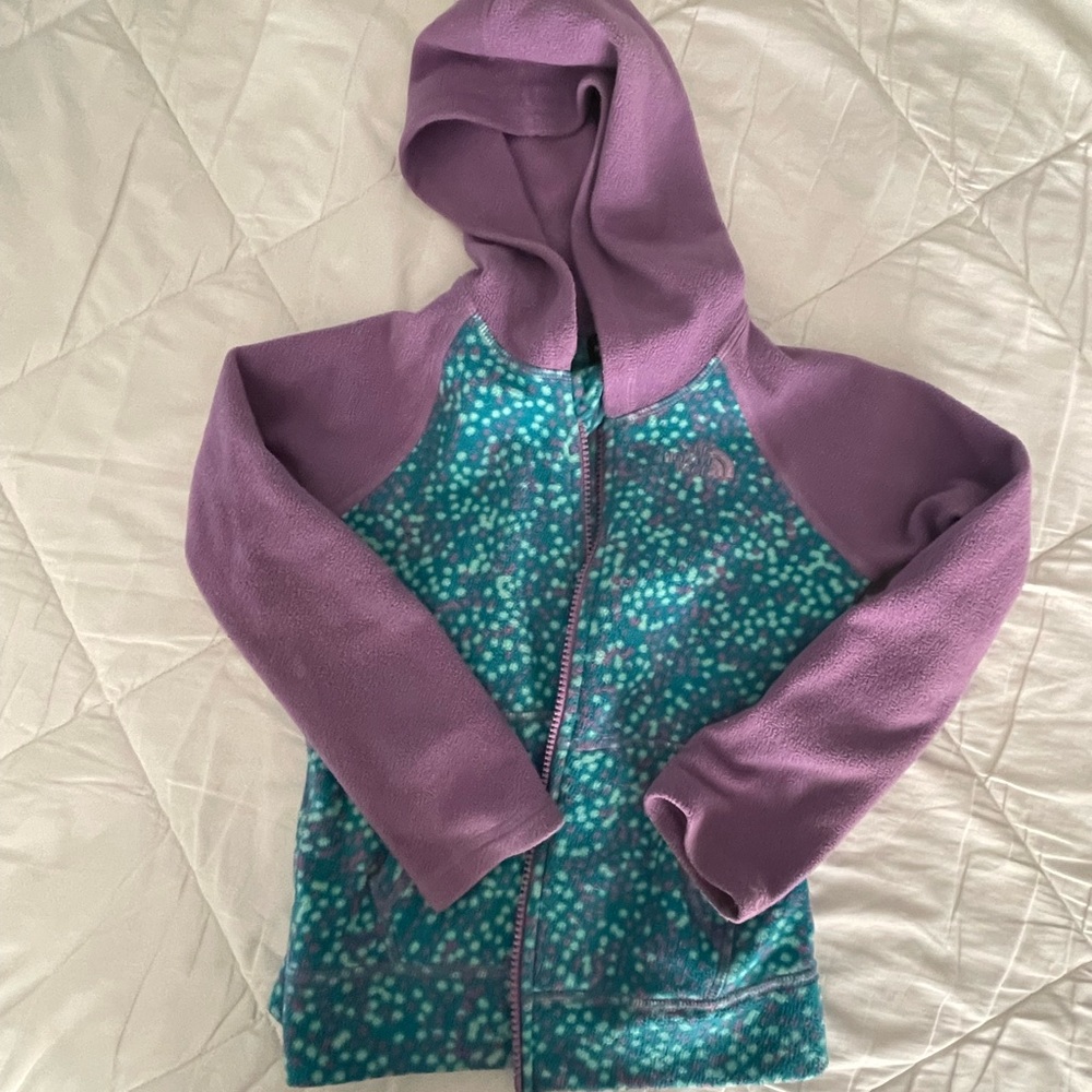 Girls size 5 North Face jacket
